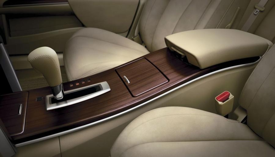  Nissan Teana Luxury Sedan 2009 года  (фото 3 из 10)